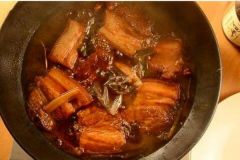 可樂(lè)鹵肉的做法及配料