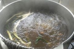 鹵水藥味太重怎么辦？